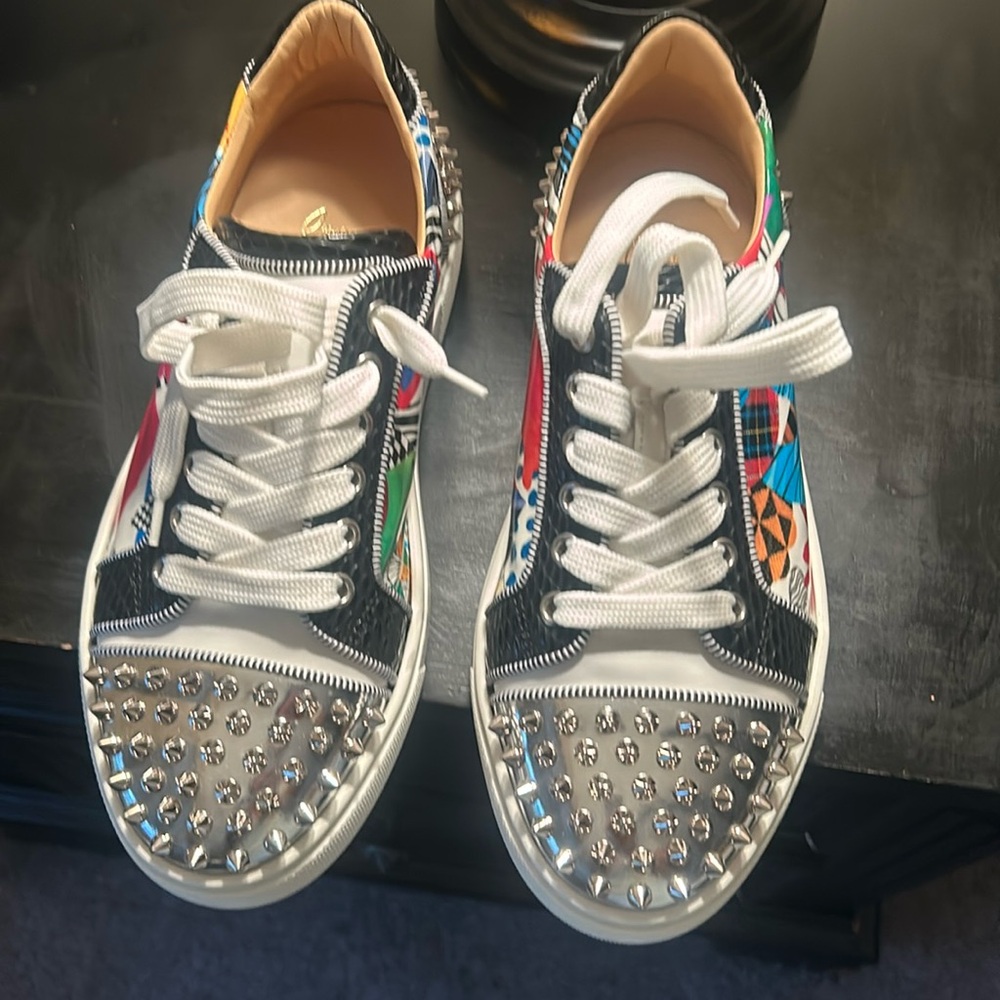 COPY - Christian louboutin